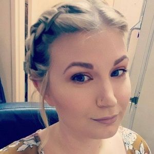 Meet your Posher, Meaghan